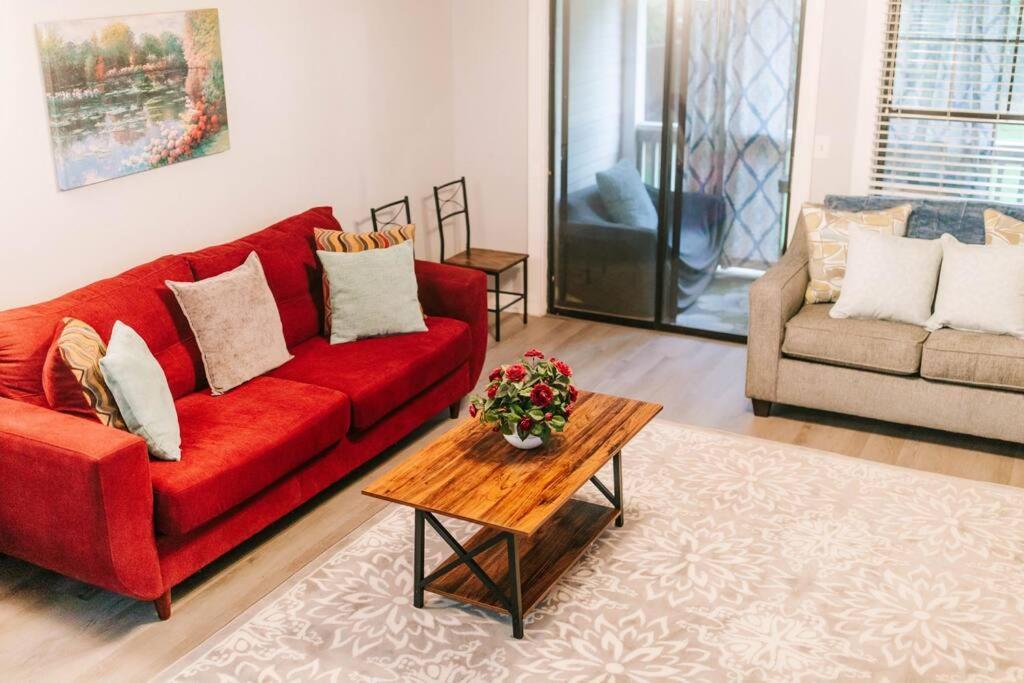 Cozy 3-Bed Athens Getaway, Right Near Uga! Apartment Bagian luar foto