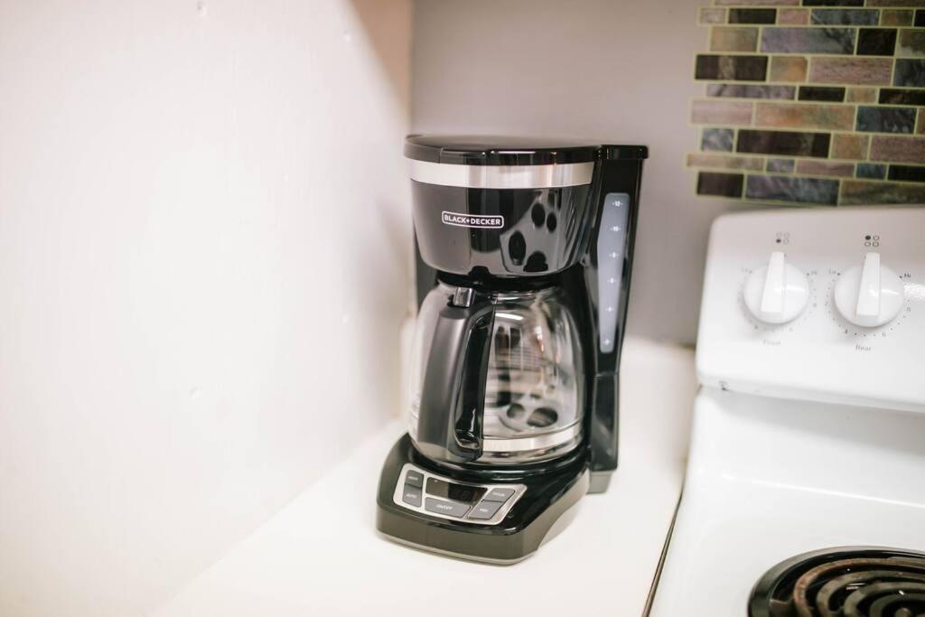 Cozy 3-Bed Athens Getaway, Right Near Uga! Apartment Bagian luar foto