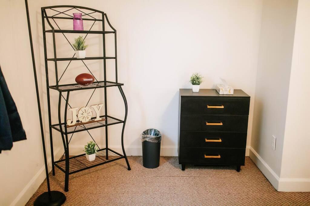 Cozy 3-Bed Athens Getaway, Right Near Uga! Apartment Bagian luar foto