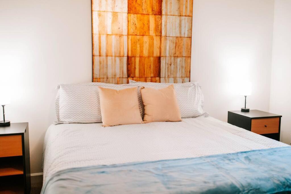Cozy 3-Bed Athens Getaway, Right Near Uga! Apartment Bagian luar foto
